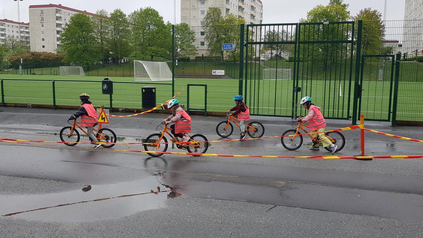Cykelskola under Bilfria veckan i grundskolan